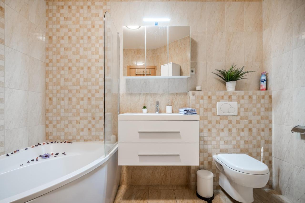 Central Premier Apartment Budapest Exterior foto