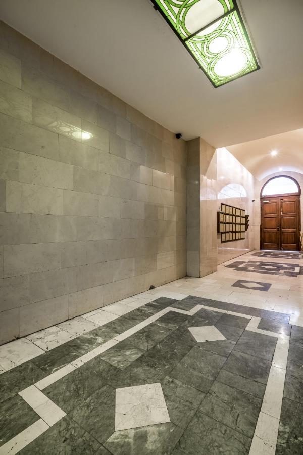 Central Premier Apartment Budapest Exterior foto