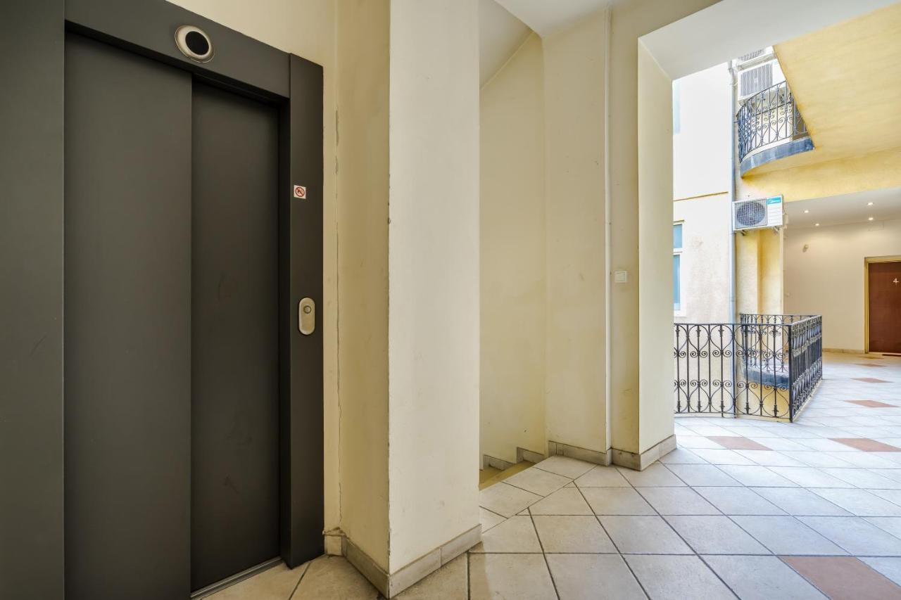 Central Premier Apartment Budapest Exterior foto